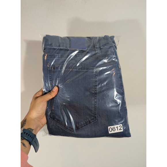 Mugsy Mens Blue Jeans Lake Shores Slim Leg Sz 38x32 Comfort Stretch Classic - Picture 12 of 12